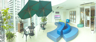 ３階らせん階段